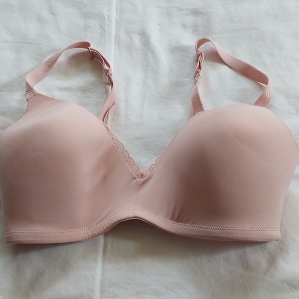 AERIE WIRELESS lightly padded bra size 36DD